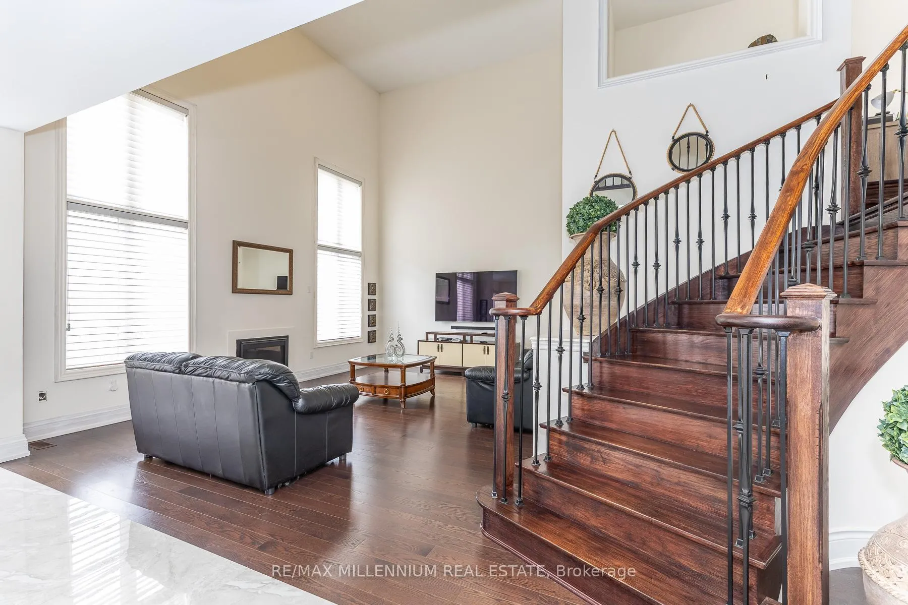 Photo 31 of 11 Algoma Drive, Vaughan, Kleinburg — HOMEH