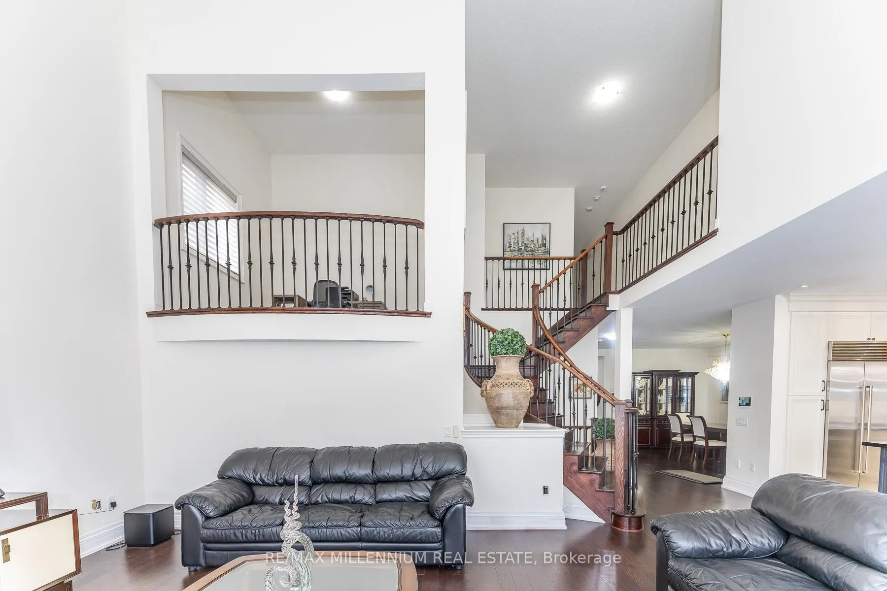 Photo 38 of 11 Algoma Drive, Vaughan, Kleinburg — HOMEH