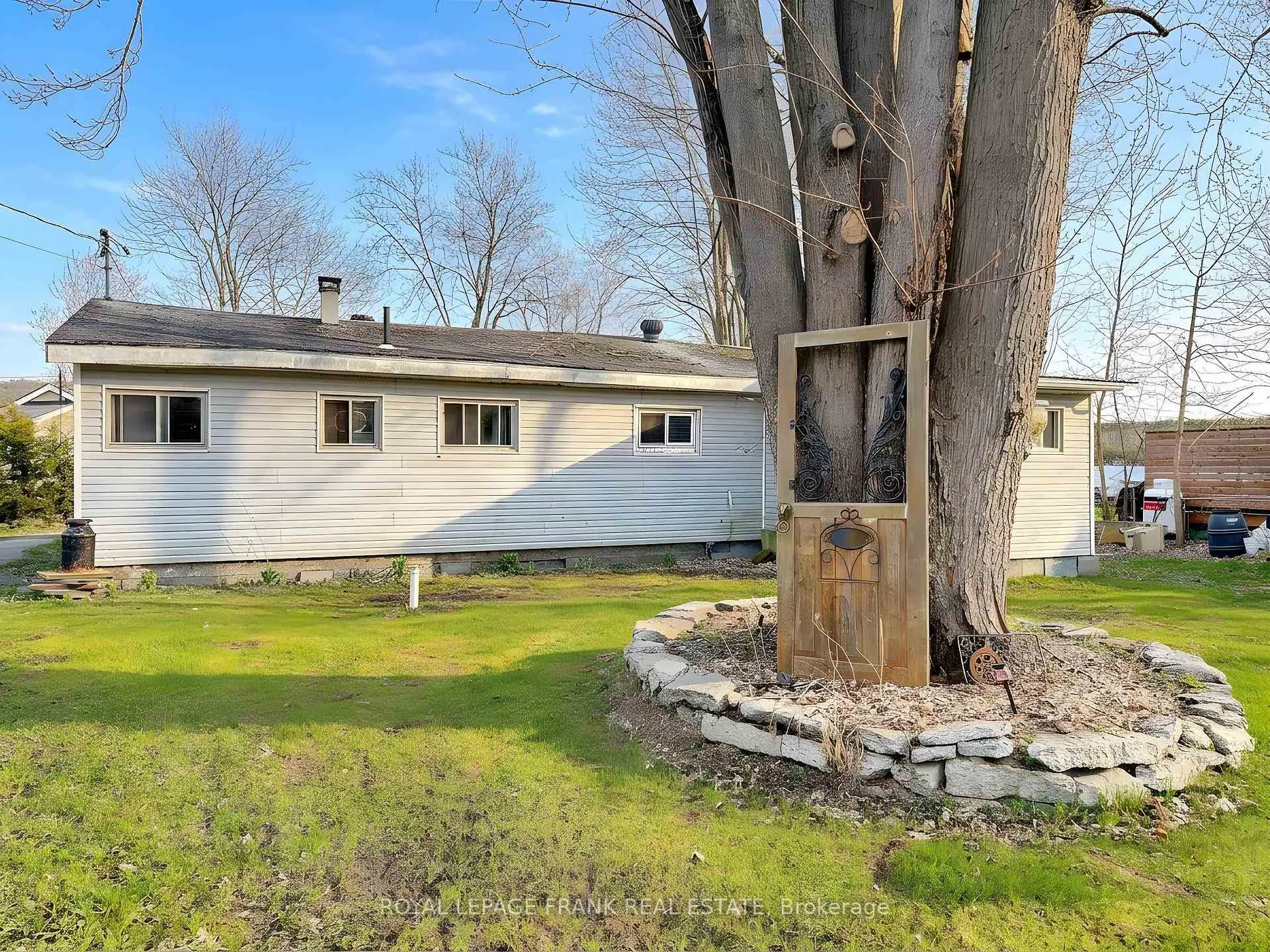 Photo 3 of 55 Prior Lane, Quinte West, Sidney Ward — HOMEH