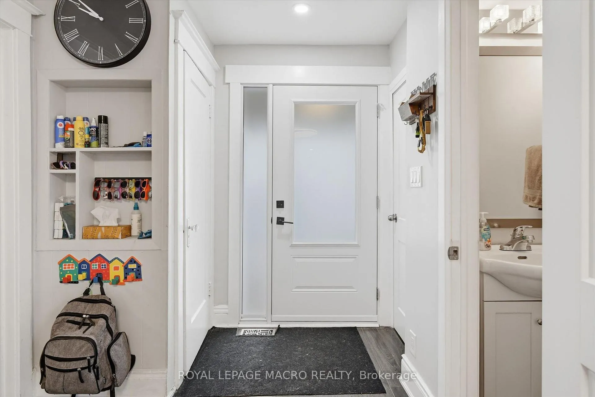 Photo 5 of 46 Mayflower Avenue, Hamilton, Crown Point — HOMEH