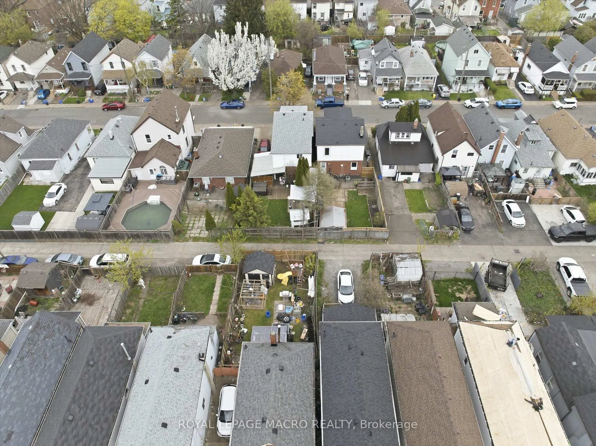 Photo 47 of 46 Mayflower Avenue, Hamilton, Crown Point — HOMEH