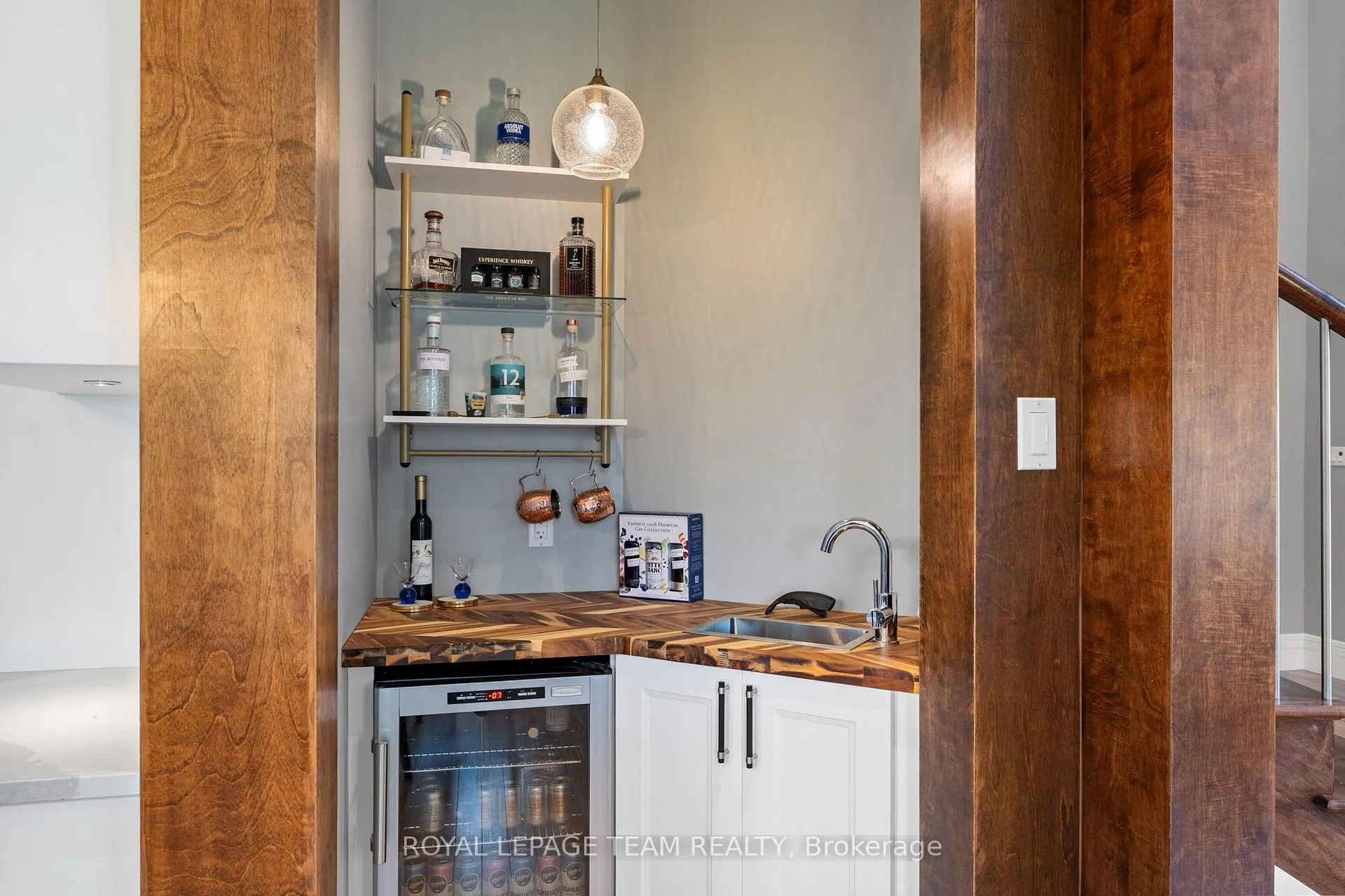 Photo 5 of 132 Lady Lochead Lane, Ottawa, Huntley Ward (South East) — HOMEH