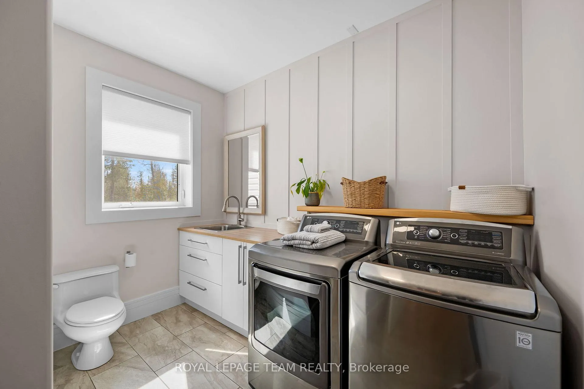 Photo 13 of 132 Lady Lochead Lane, Ottawa, Huntley Ward (South East) — HOMEH