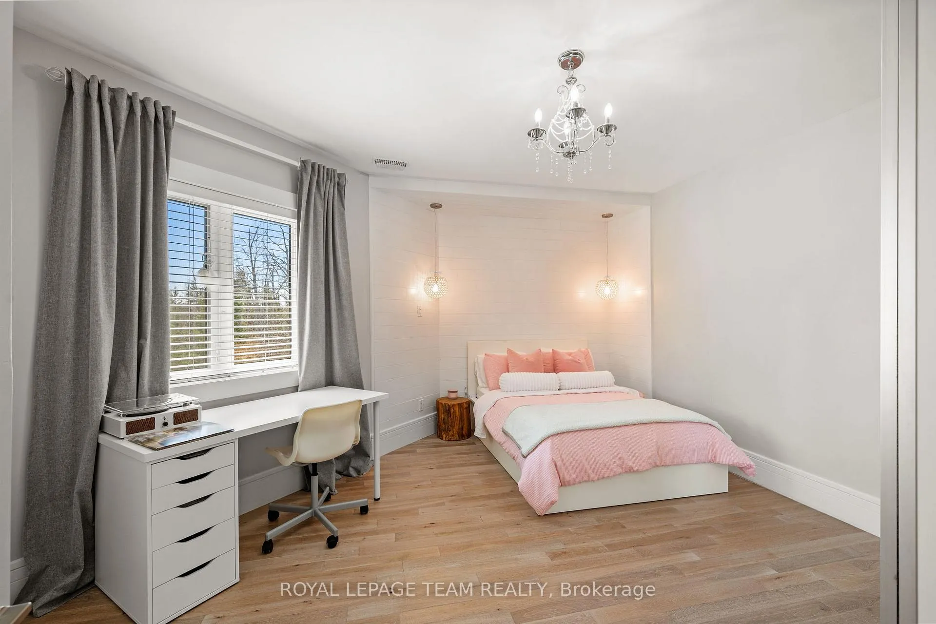 Photo 24 of 132 Lady Lochead Lane, Ottawa, Huntley Ward (South East) — HOMEH