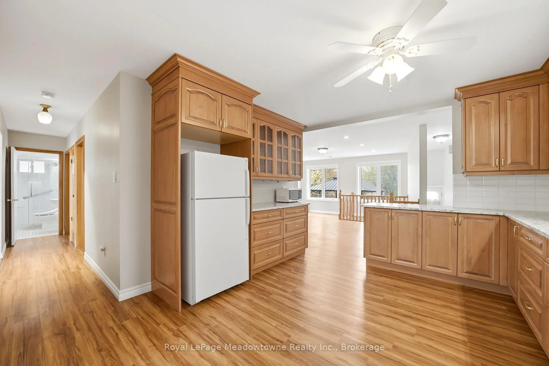 Photo 13 of 237 Woodhaven Road, Kitchener, Vanier - Kitchener — HOMEH
