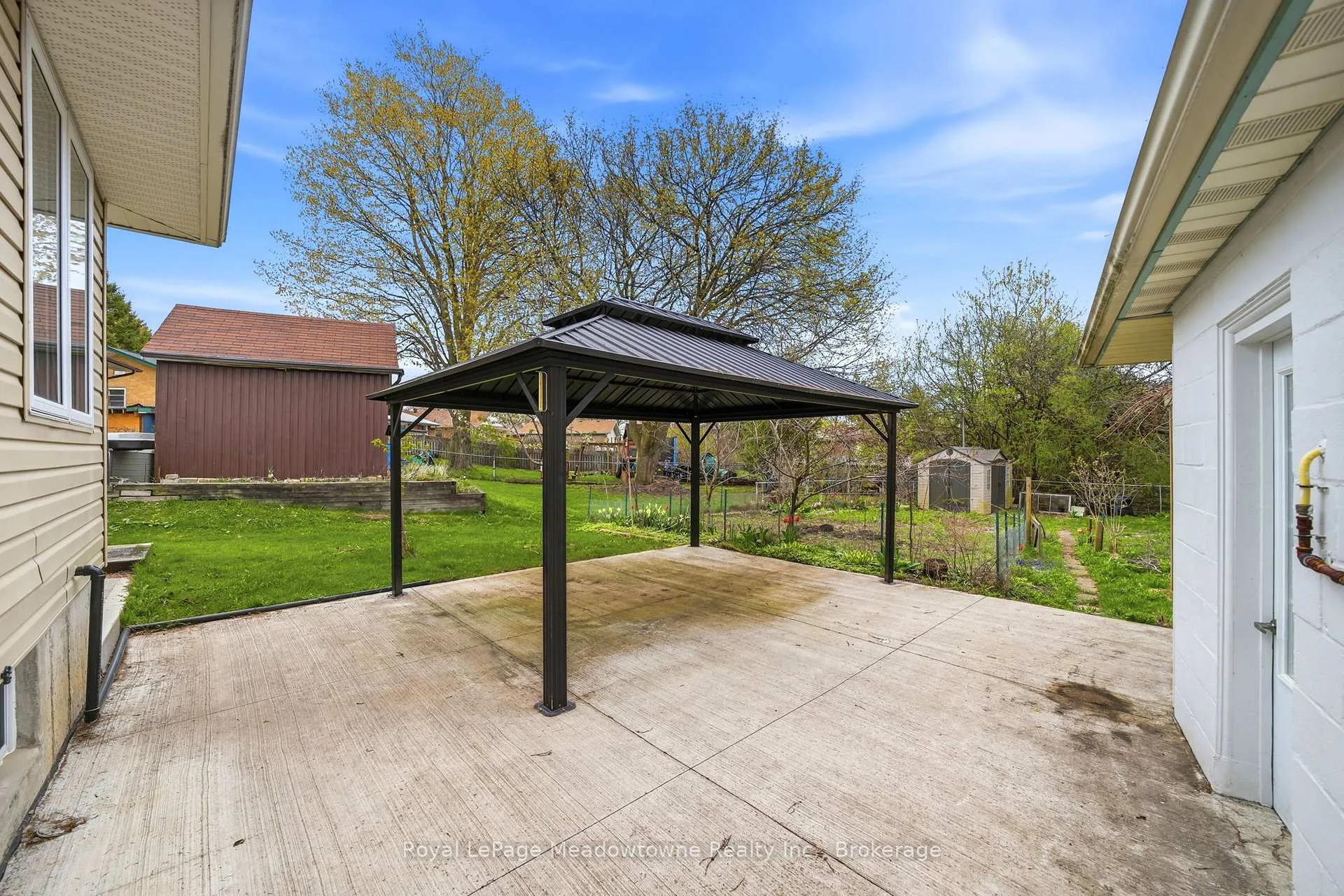 Photo 36 of 237 Woodhaven Road, Kitchener, Vanier - Kitchener — HOMEH