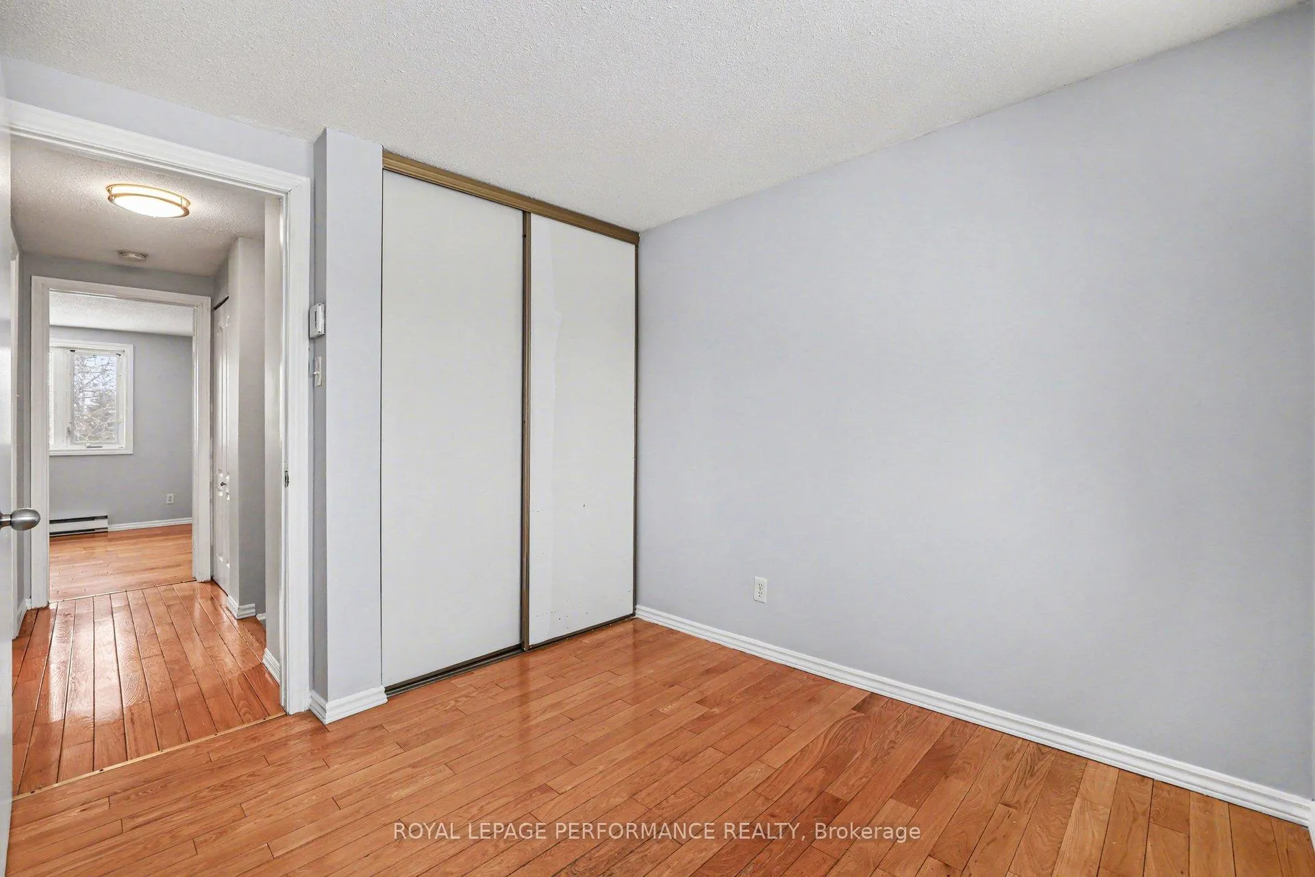 Photo 20 of 1367 Cedarcroft Crescent, Ottawa, Pineview — HOMEH