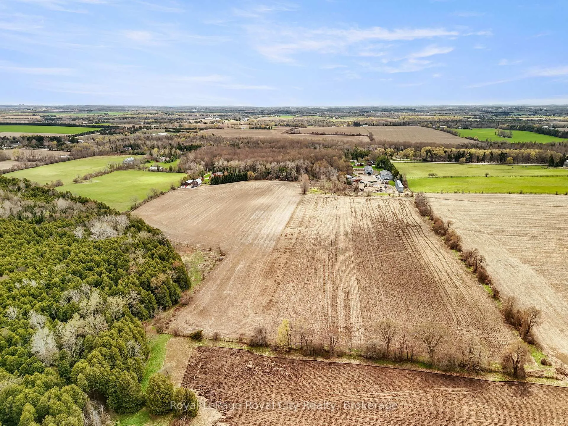 Photo 3 of 5445 5th Line, Guelph/Eramosa, Rural Guelph/Eramosa East — HOMEH
