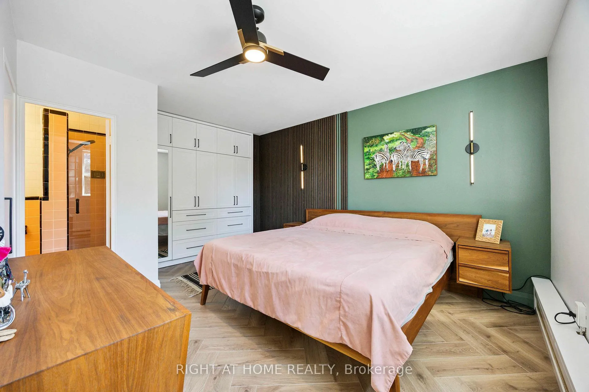 Photo 18 of Unit 103, 57 Neptune Drive, Toronto, Englemount-Lawrence — HOMEH