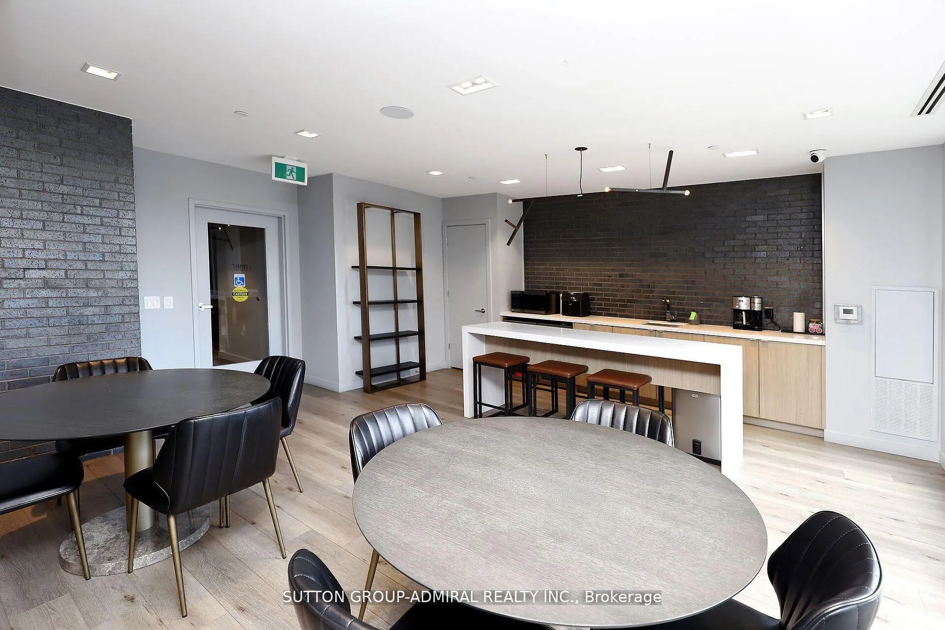 Photo 30 of Unit 323, 7 Smith Crescent, Etobicoke, Stonegate-Queensway — HOMEH