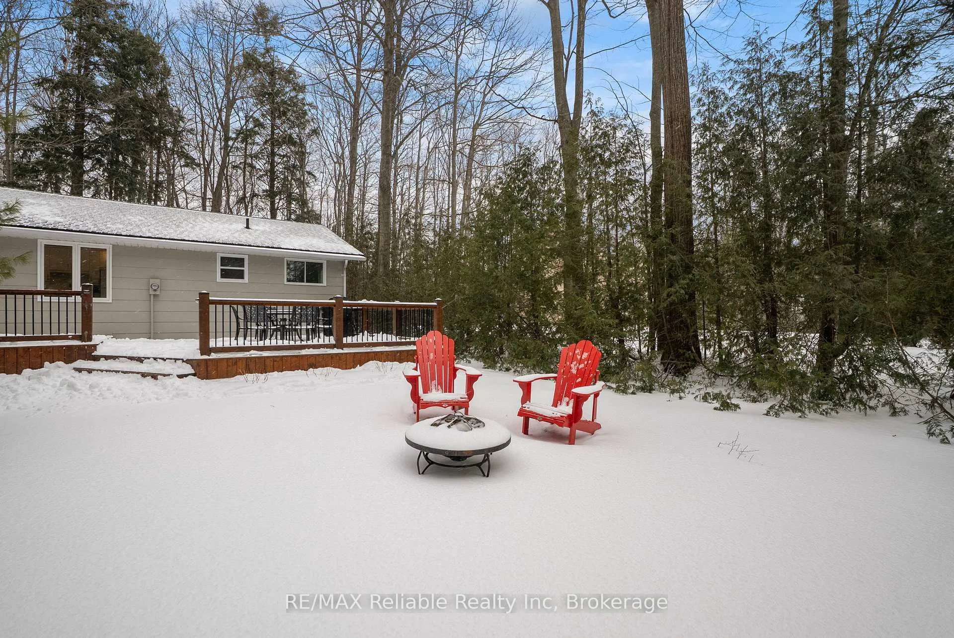 Photo 4 of 20 George Street, Bluewater, Bayfield — HOMEH