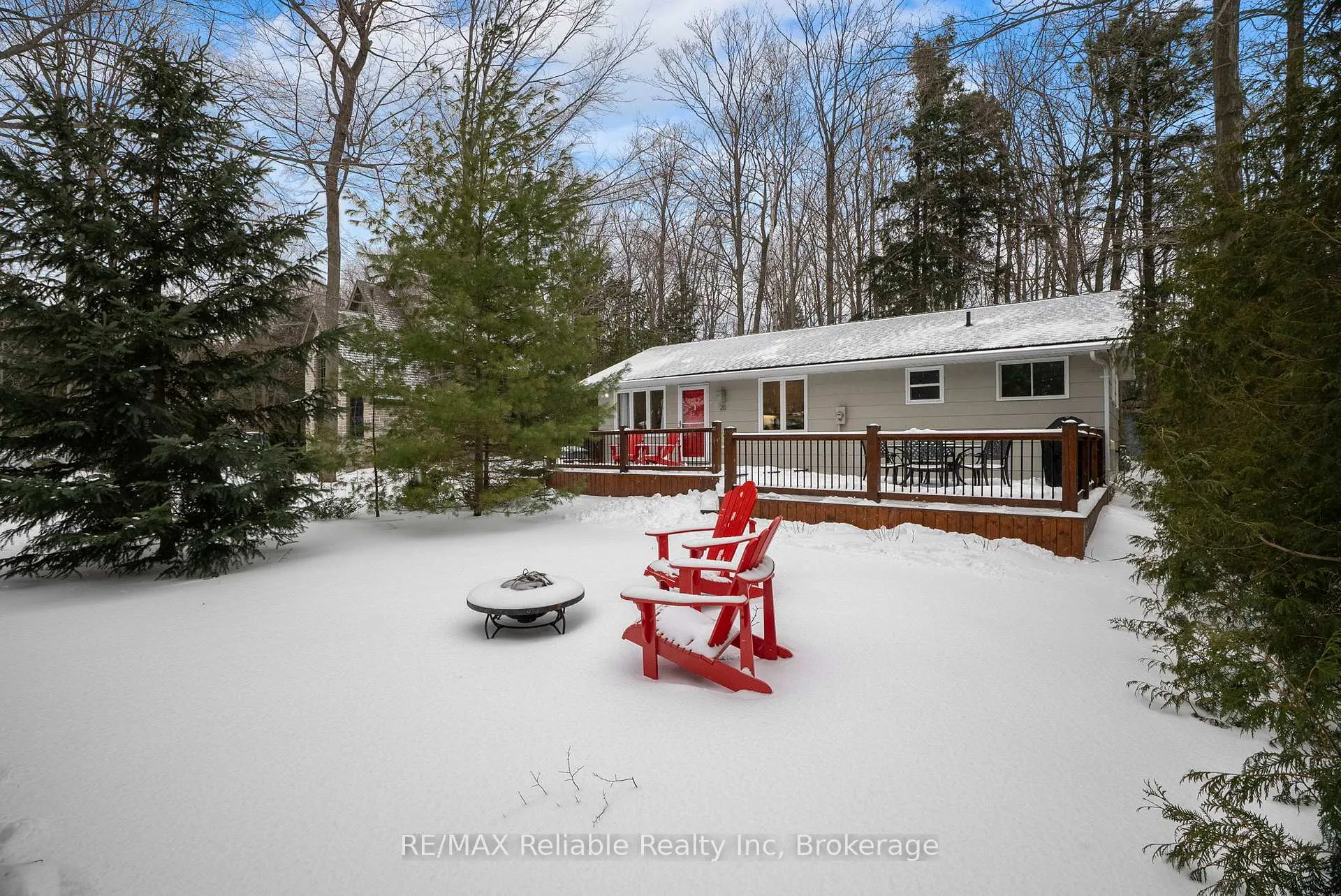 Photo 9 of 20 George Street, Bluewater, Bayfield — HOMEH