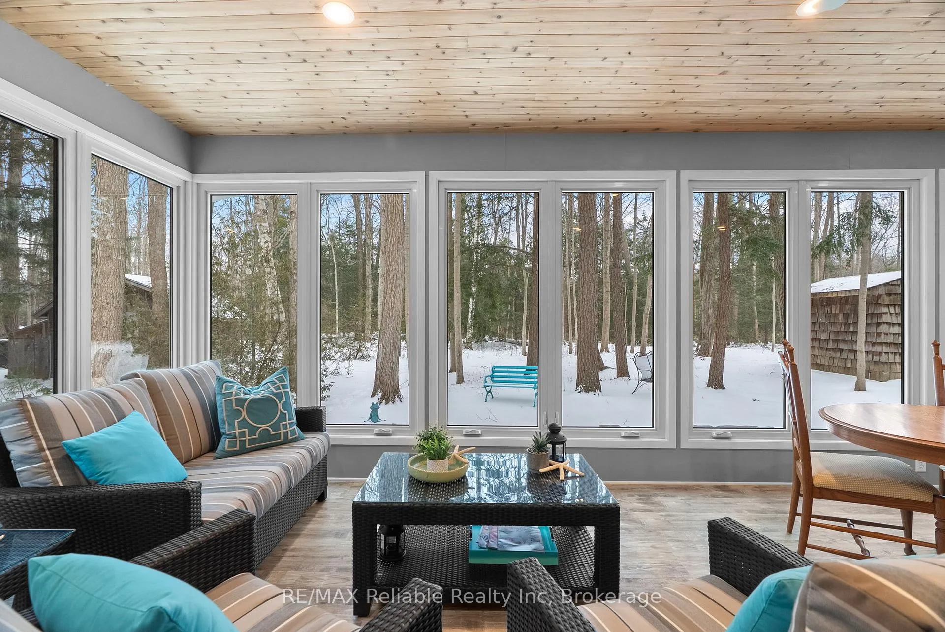 Photo 15 of 20 George Street, Bluewater, Bayfield — HOMEH