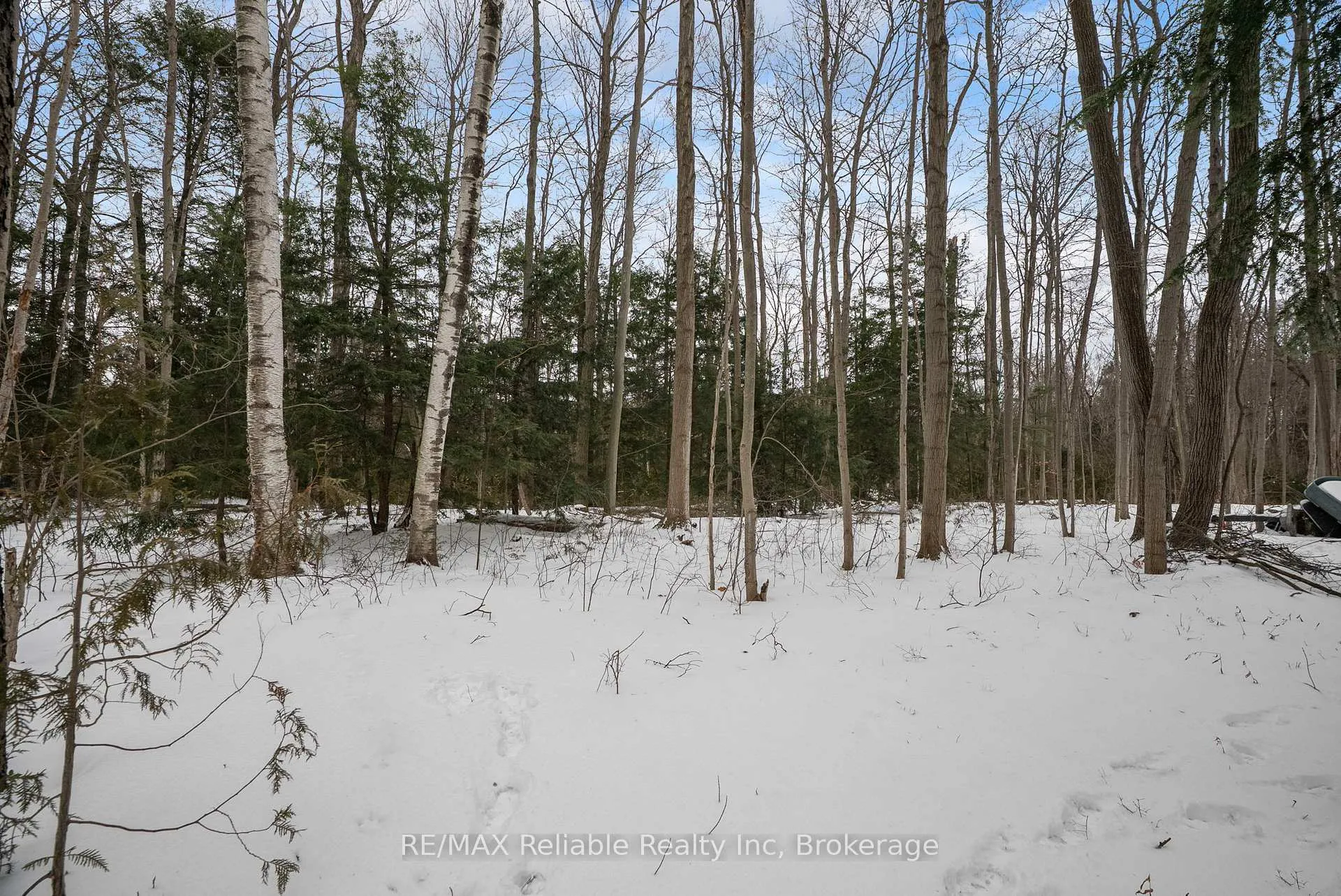 Photo 37 of 20 George Street, Bluewater, Bayfield — HOMEH