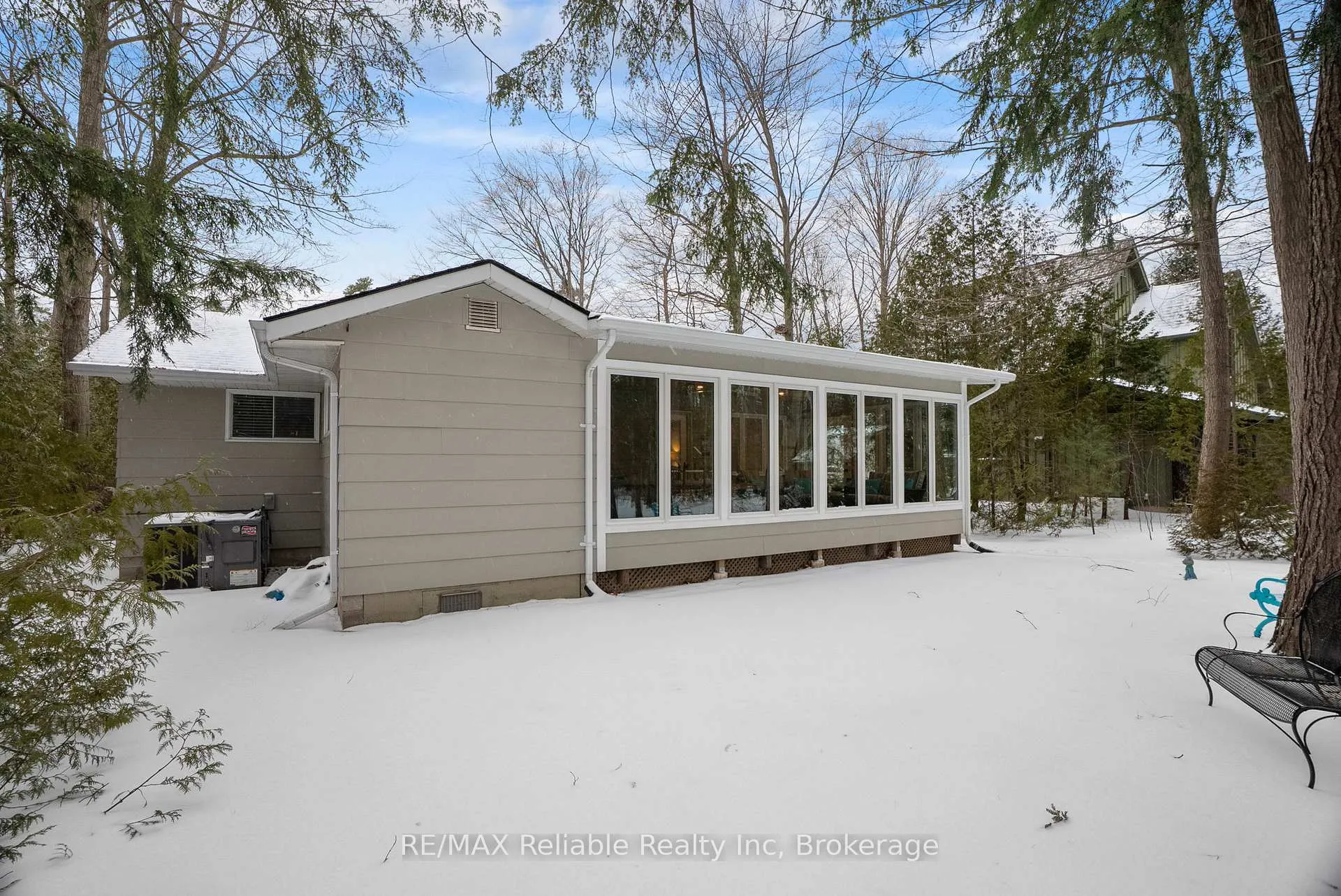 Photo 40 of 20 George Street, Bluewater, Bayfield — HOMEH