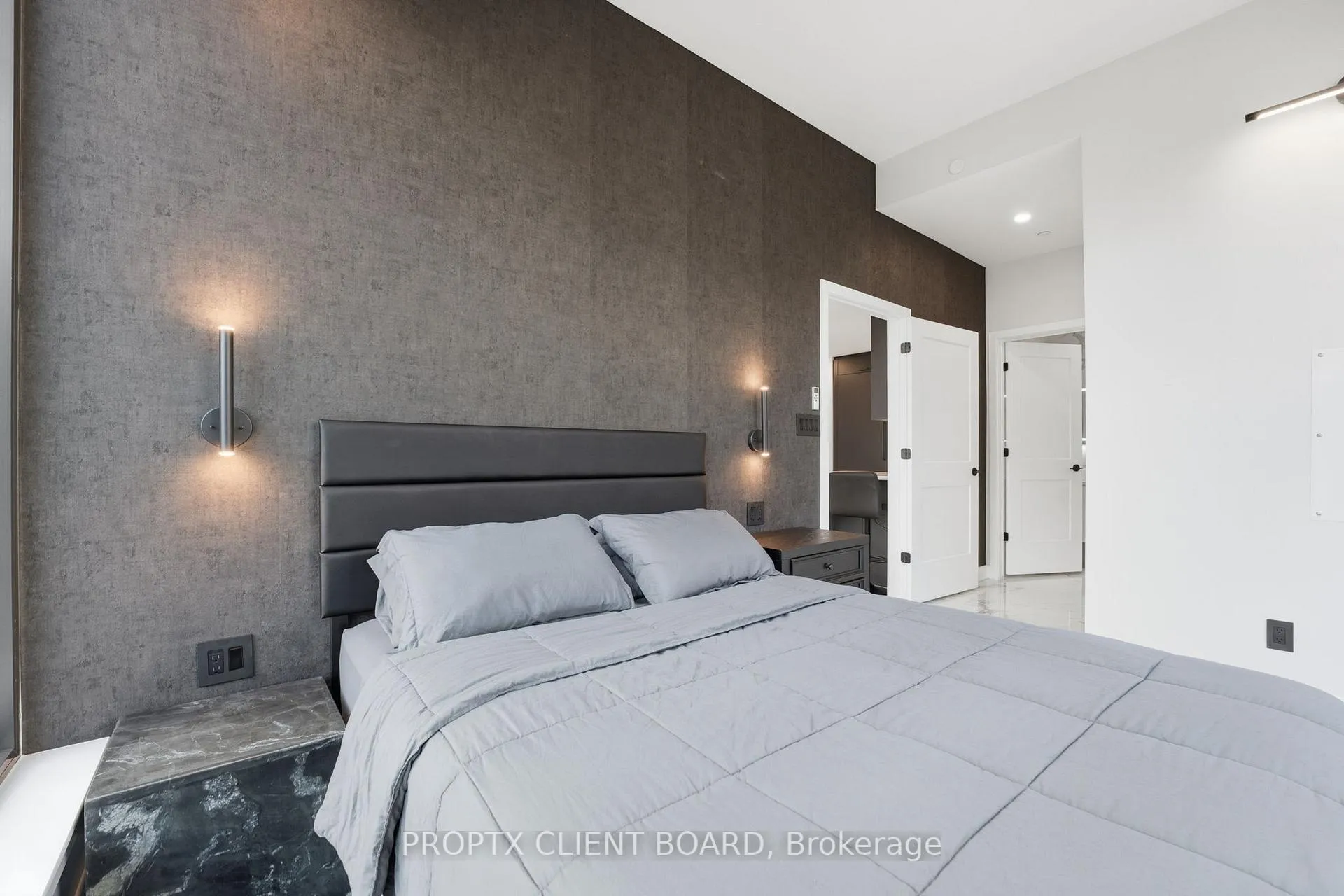 Photo 25 of Unit PH206, 180 George Street, Ottawa, Lower Town/Byward Market — HOMEH