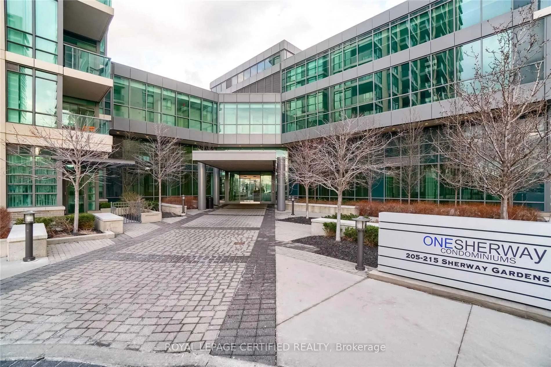 Photo 2 of 205 Sherway Gardens W, Etobicoke, Islington-City Centre West — HOMEH