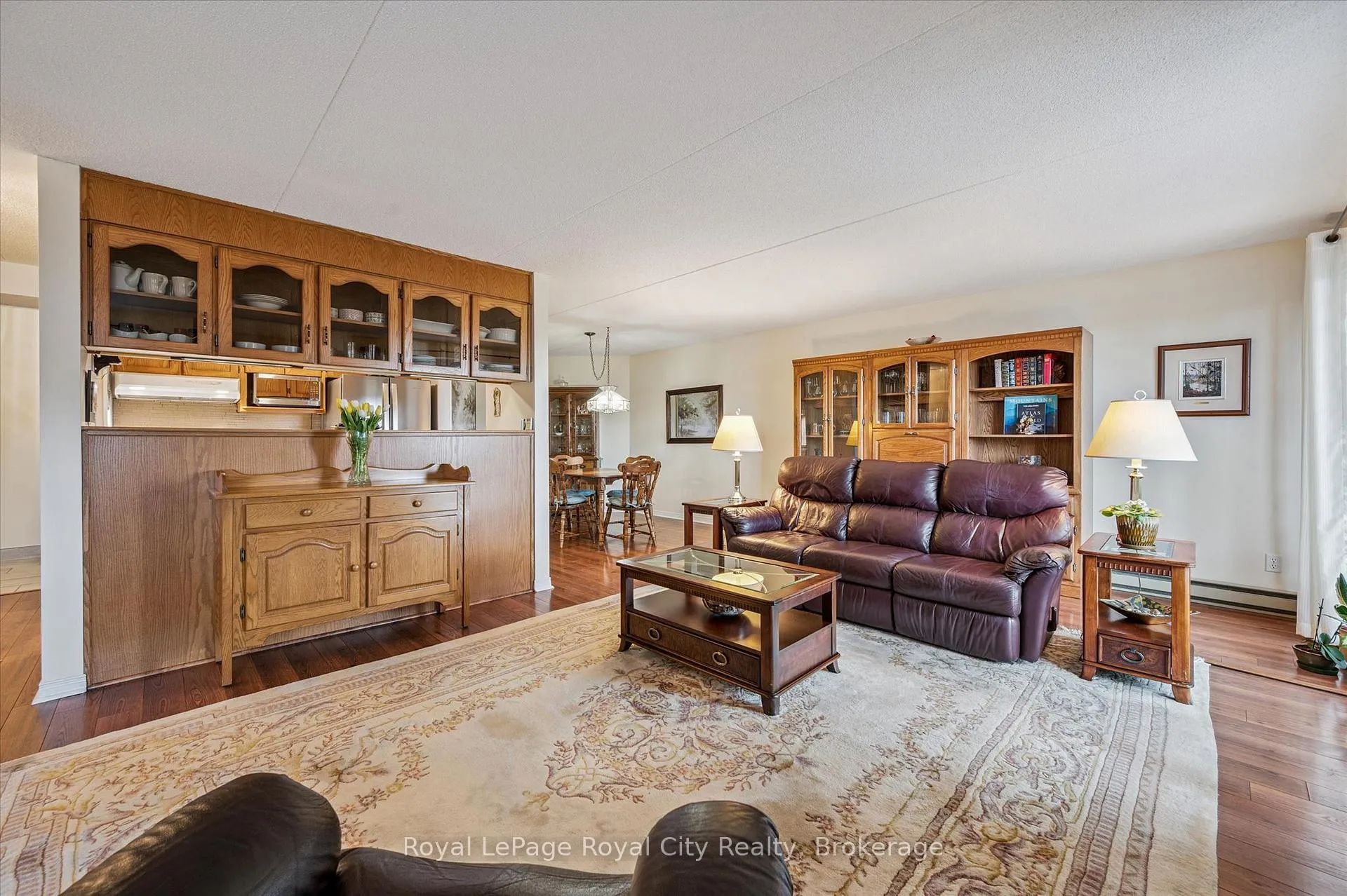 Photo 16 of Unit 507, 8 Christopher Court, Guelph, Kortright West — HOMEH