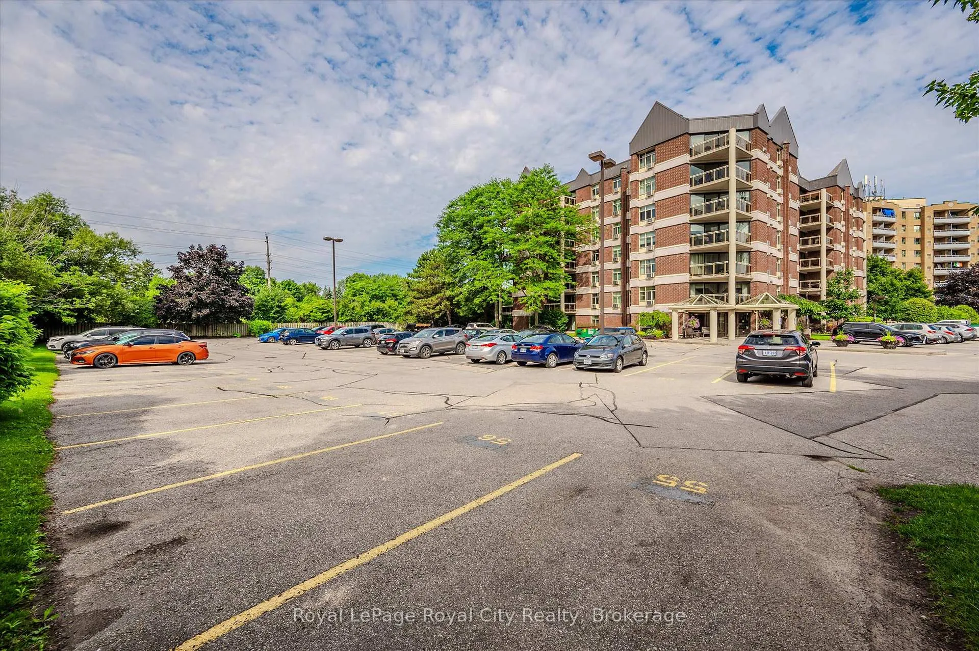 Photo 41 of Unit 507, 8 Christopher Court, Guelph, Kortright West — HOMEH