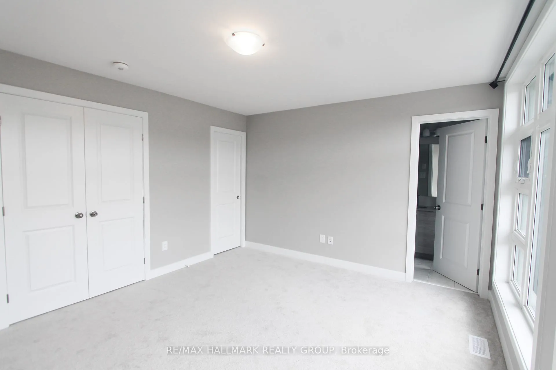 Photo 16 of 527 Triangle Street, Ottawa, Kanata - Emerald Meadows/Trailwest — HOMEH
