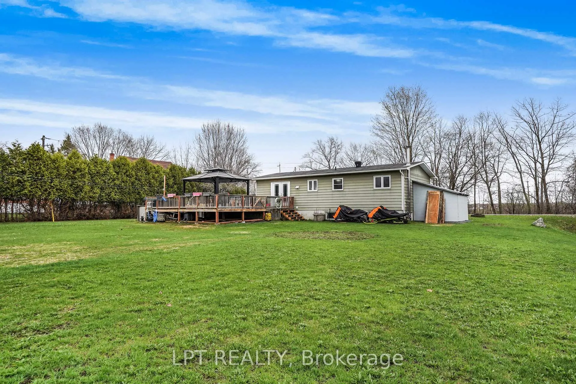 Photo 26 of 548 Pharand Street, Champlain, Champlain Twp — HOMEH