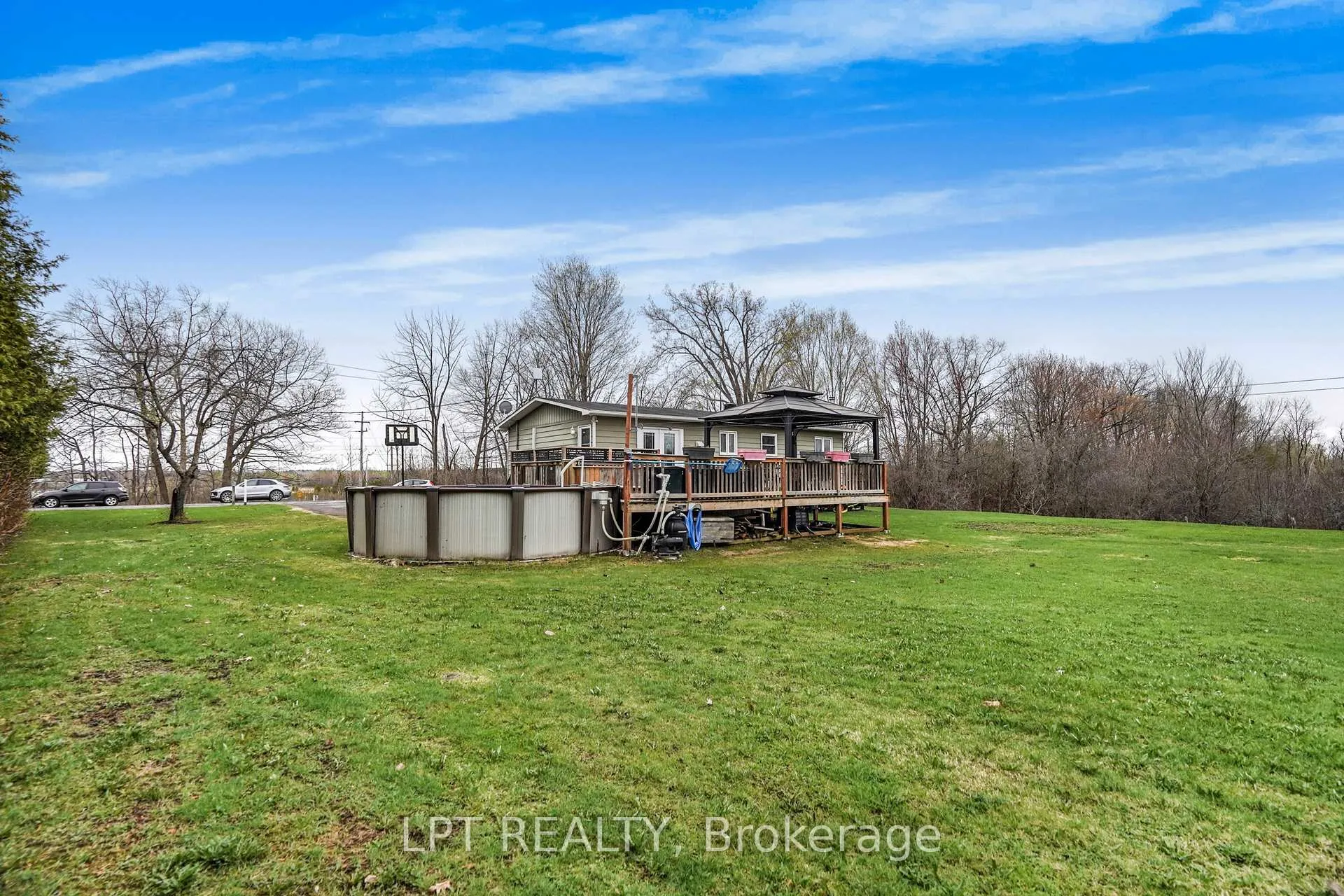 Photo 27 of 548 Pharand Street, Champlain, Champlain Twp — HOMEH