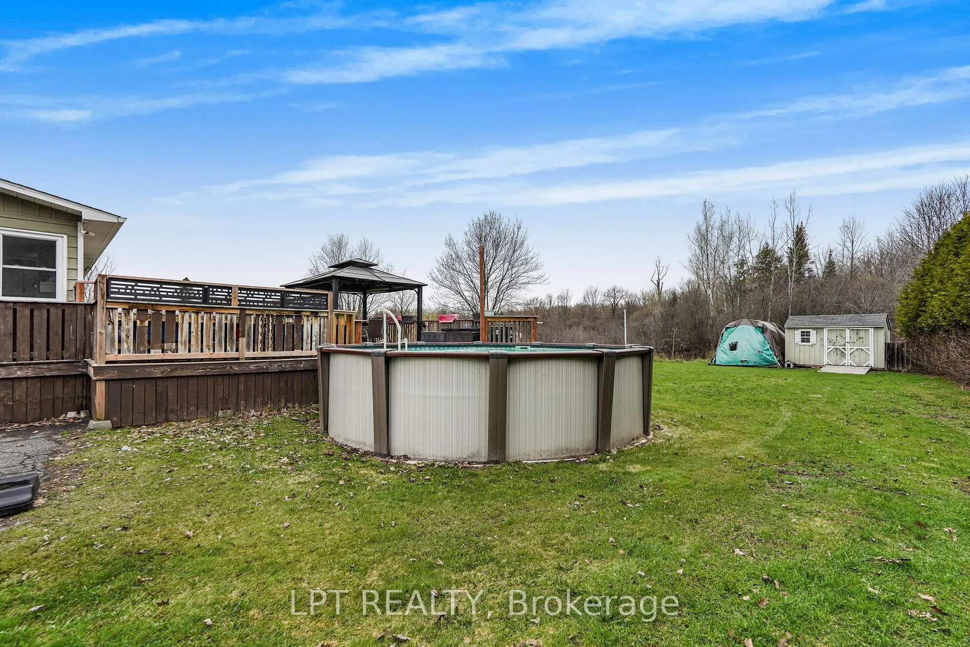 Photo 28 of 548 Pharand Street, Champlain, Champlain Twp — HOMEH