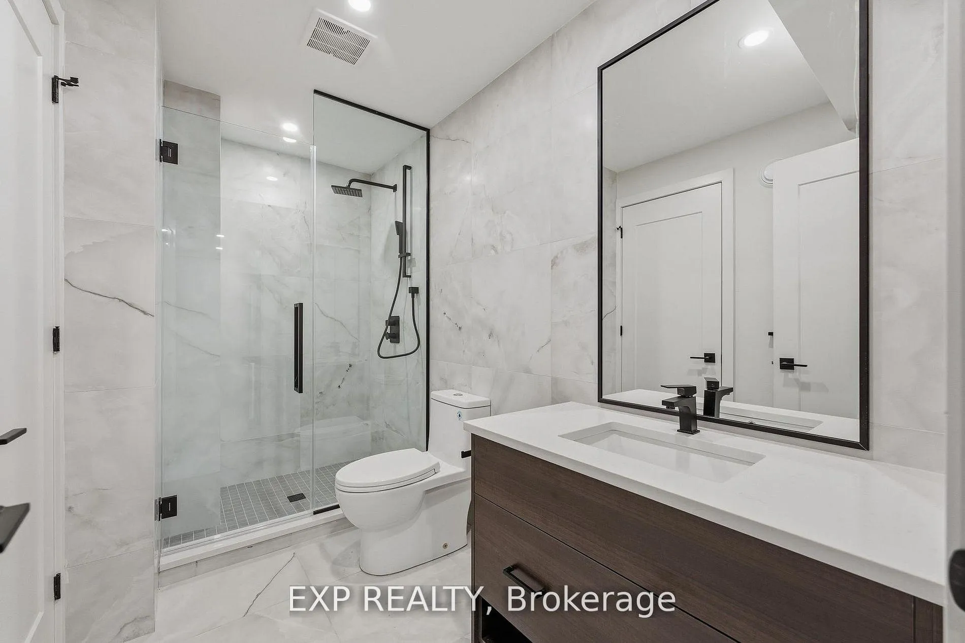 Photo 8 of Unit A2, 512 Roosevelt Avenue, Ottawa, McKellar/Highland — HOMEH