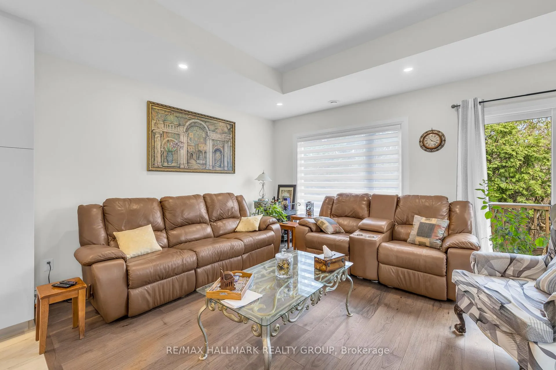 Photo 14 of 165 Longpre Street, Ottawa, Vanier — HOMEH