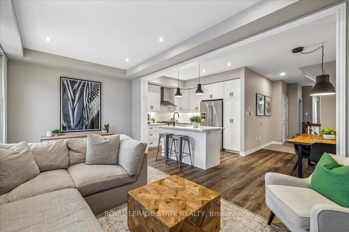 Photo 2 of 59 Waterview Lane, Grimsby, Grimsby Beach — HOMEH