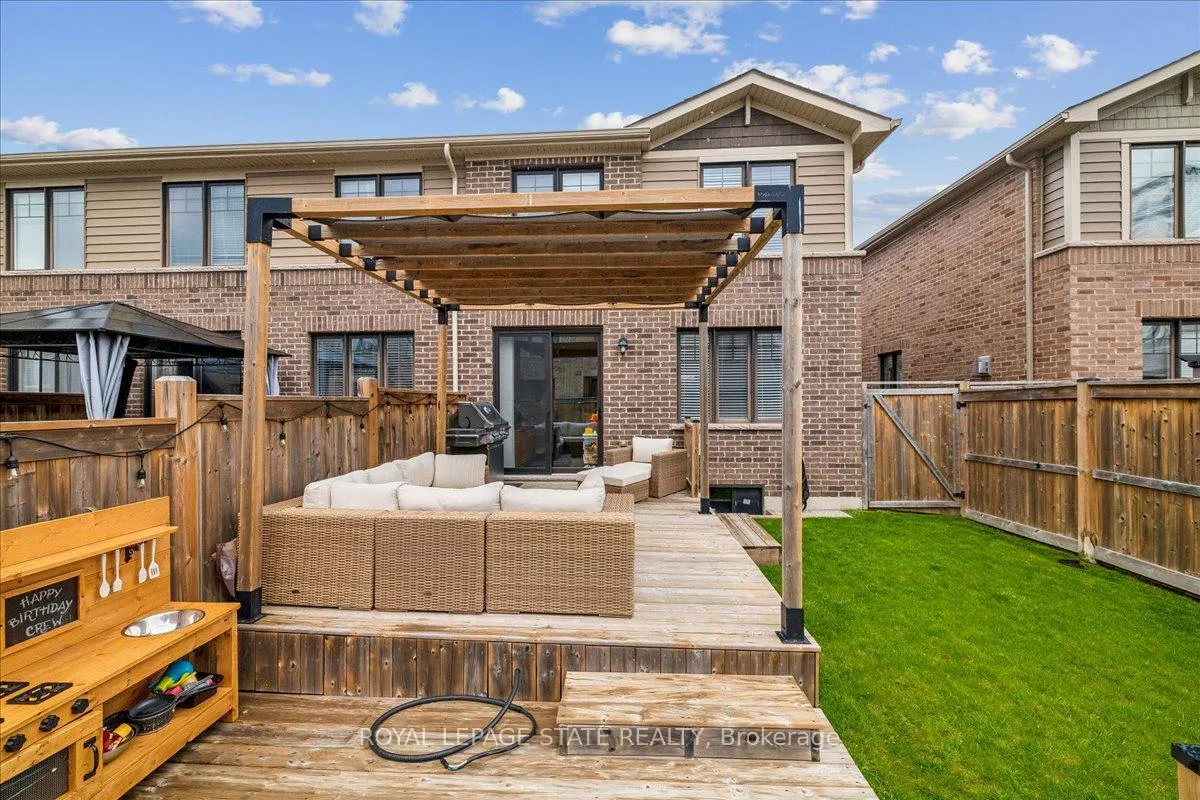 Photo 38 of 59 Waterview Lane, Grimsby, Grimsby Beach — HOMEH