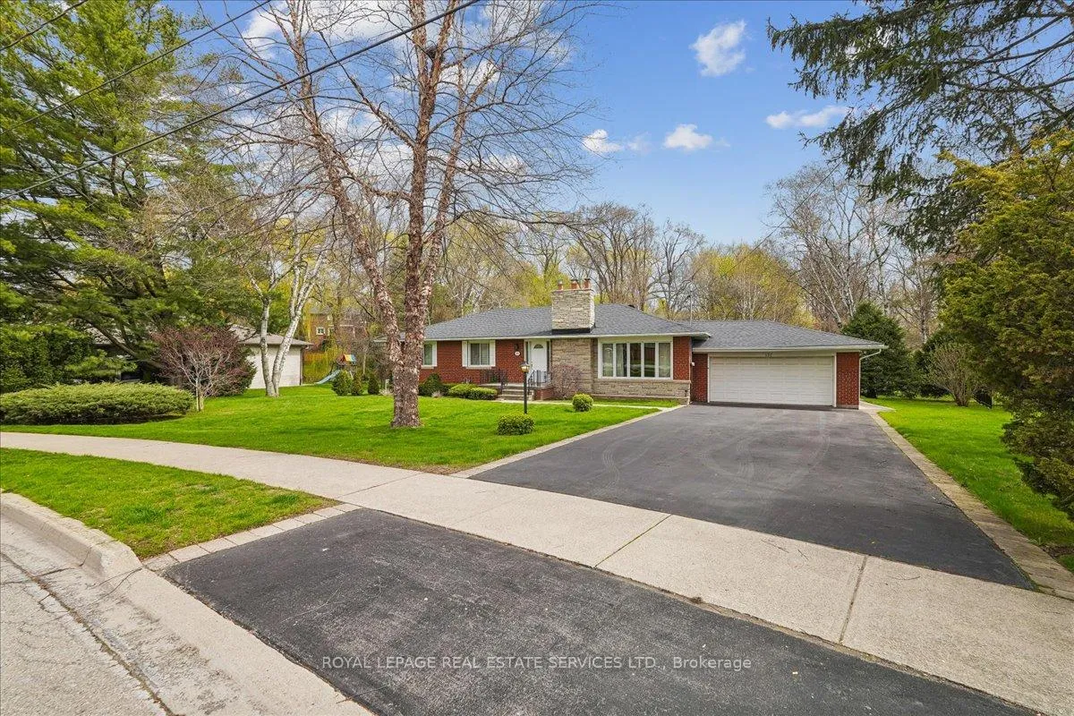 Photo 2 of 151 Wedgewood Drive, Oakville, Morrison — HOMEH
