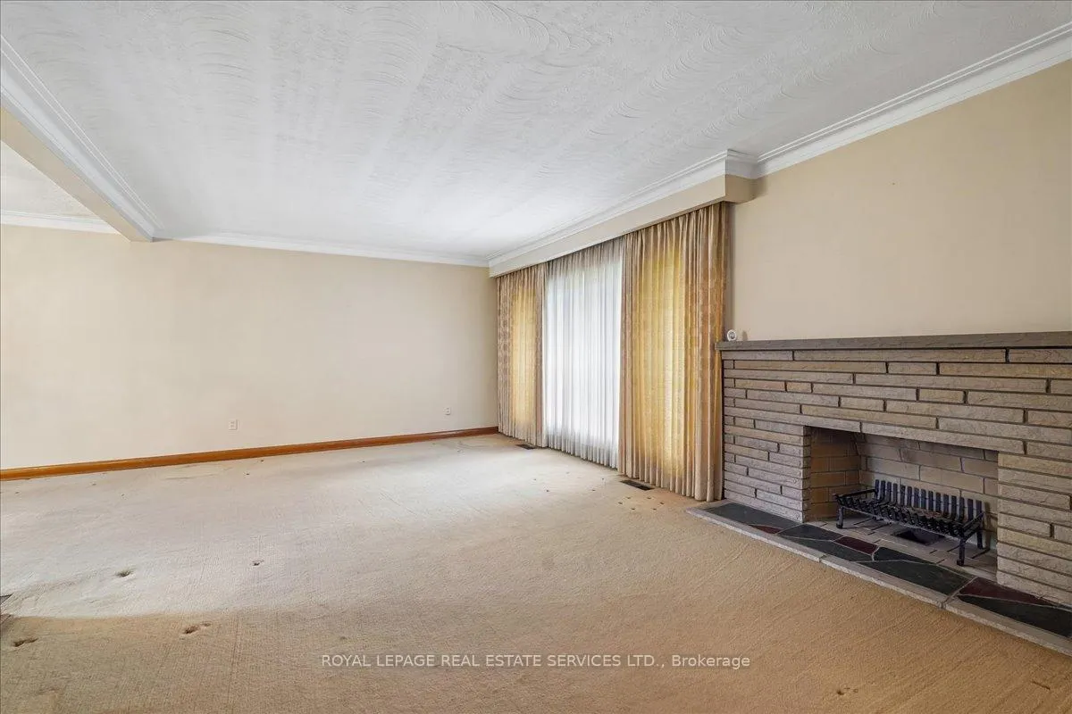 Photo 5 of 151 Wedgewood Drive, Oakville, Morrison — HOMEH