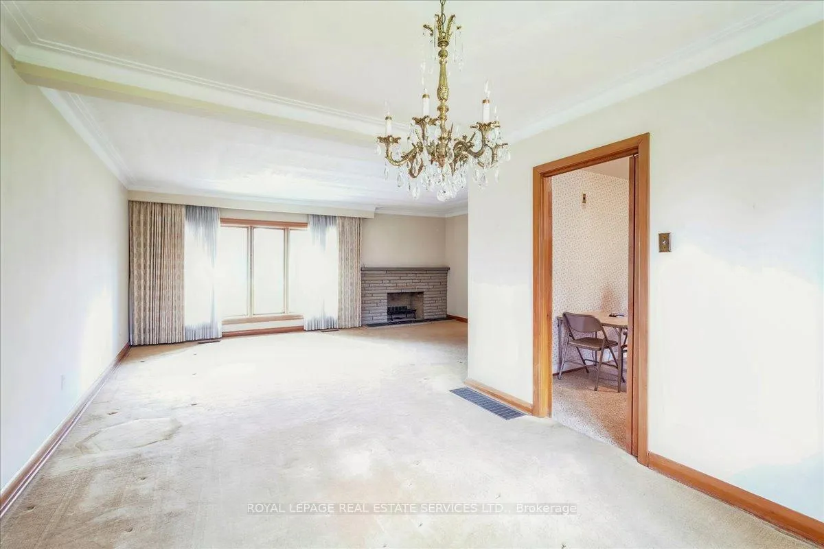 Photo 8 of 151 Wedgewood Drive, Oakville, Morrison — HOMEH