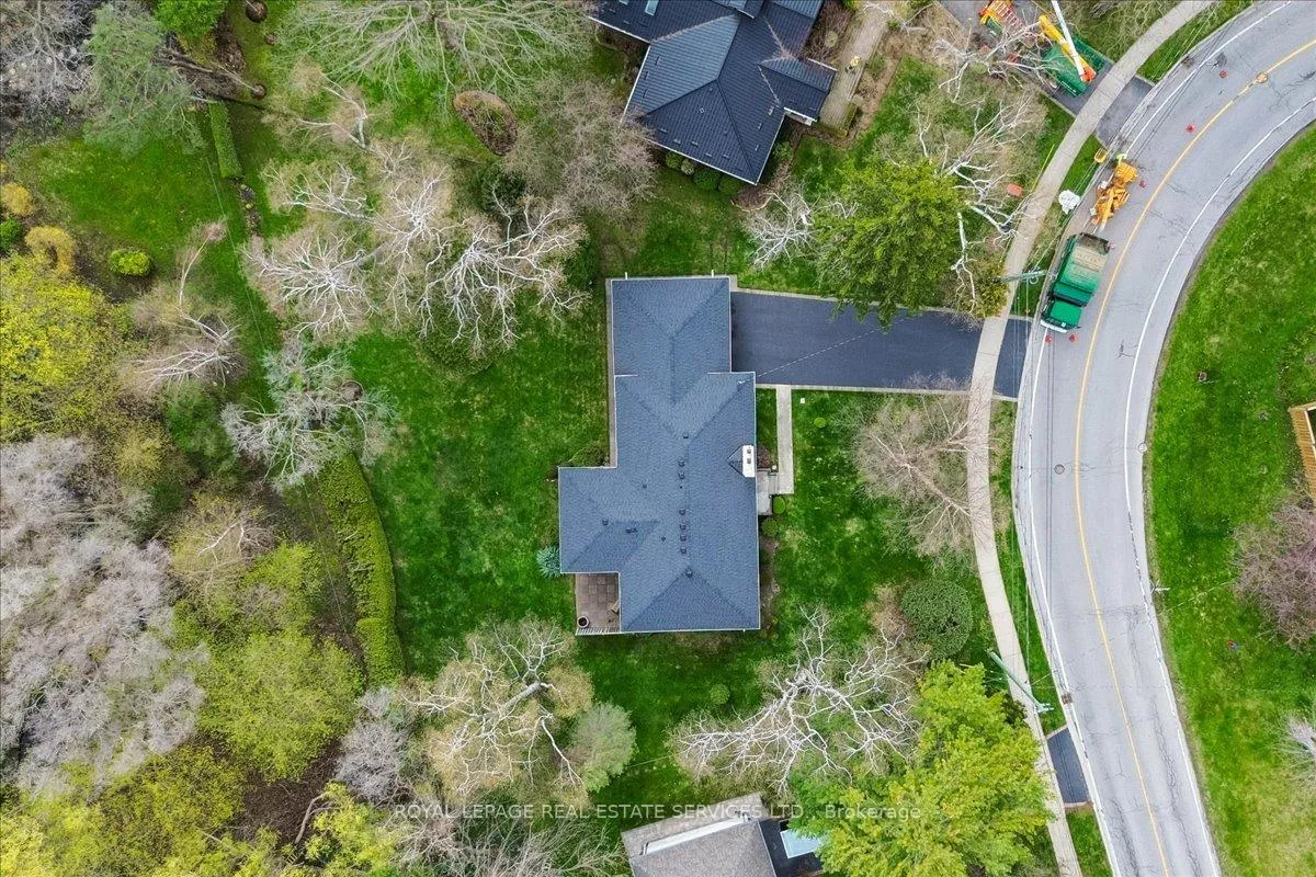 Photo 26 of 151 Wedgewood Drive, Oakville, Morrison — HOMEH