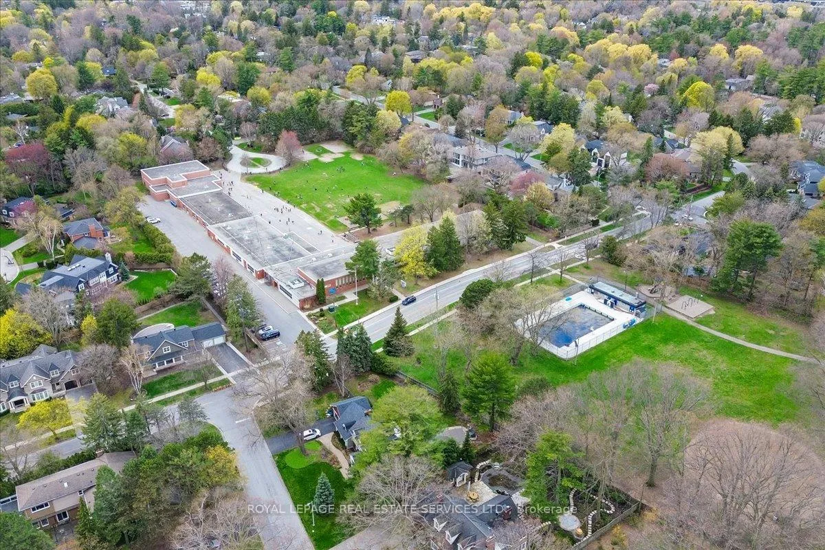 Photo 35 of 151 Wedgewood Drive, Oakville, Morrison — HOMEH