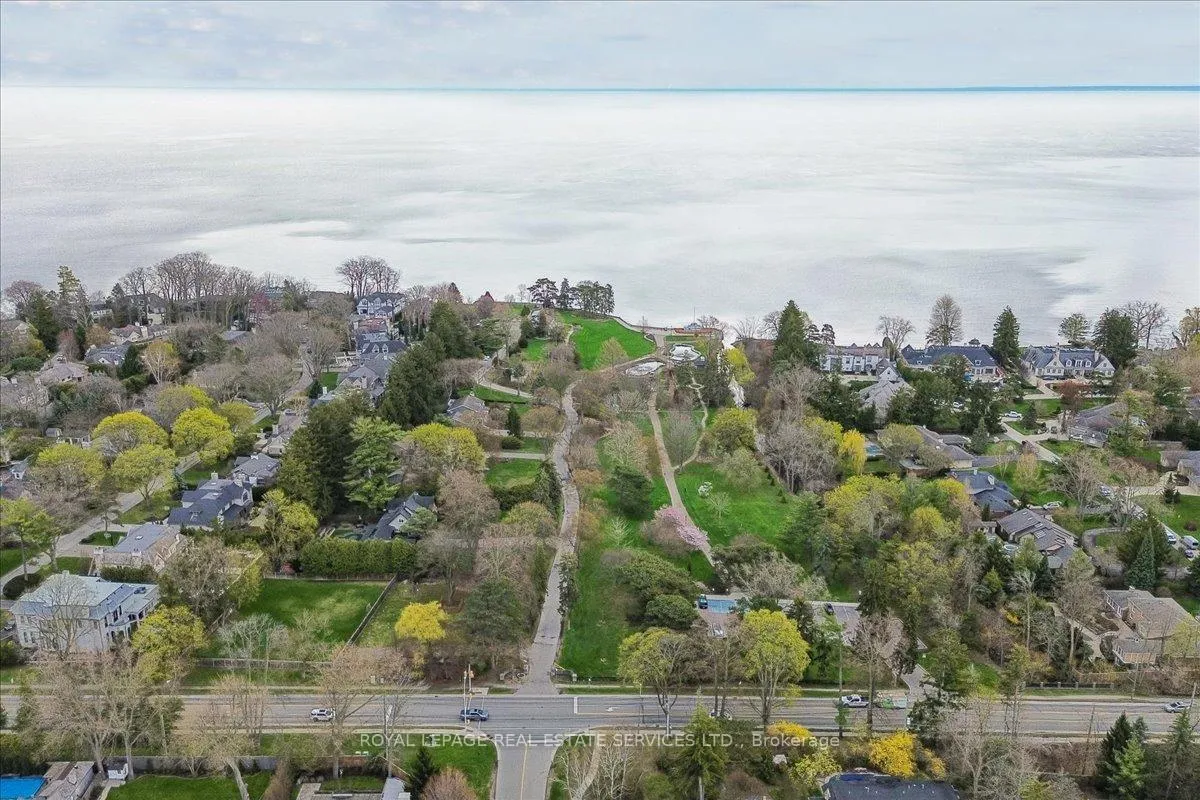 Photo 36 of 151 Wedgewood Drive, Oakville, Morrison — HOMEH