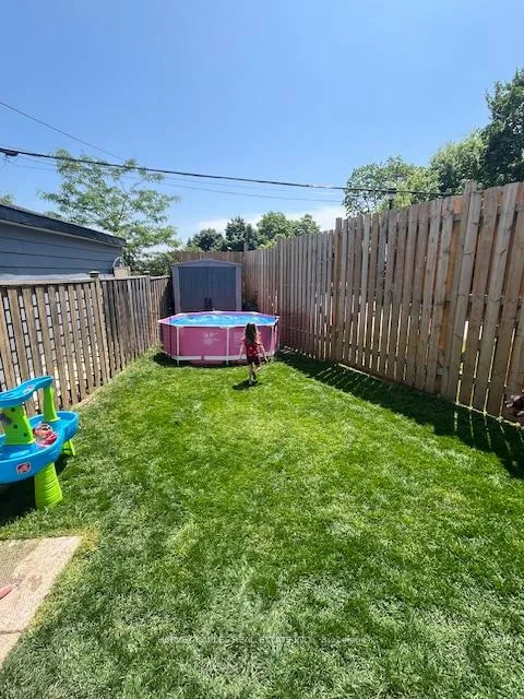 Photo 34 of 112 Wexford Avenue N, Hamilton, Crown Point — HOMEH