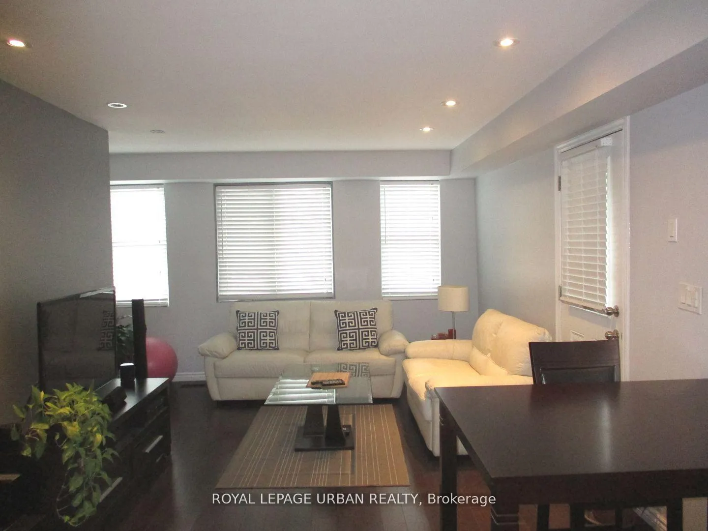 Photo 6 of Unit B, 89 Squires Avenue, Toronto, O'Connor-Parkview — HOMEH