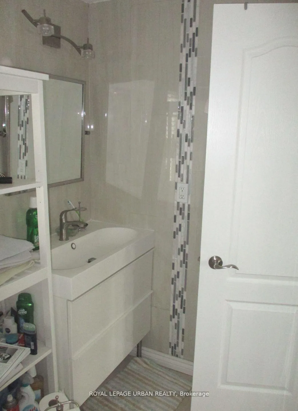 Photo 12 of Unit B, 89 Squires Avenue, Toronto, O'Connor-Parkview — HOMEH