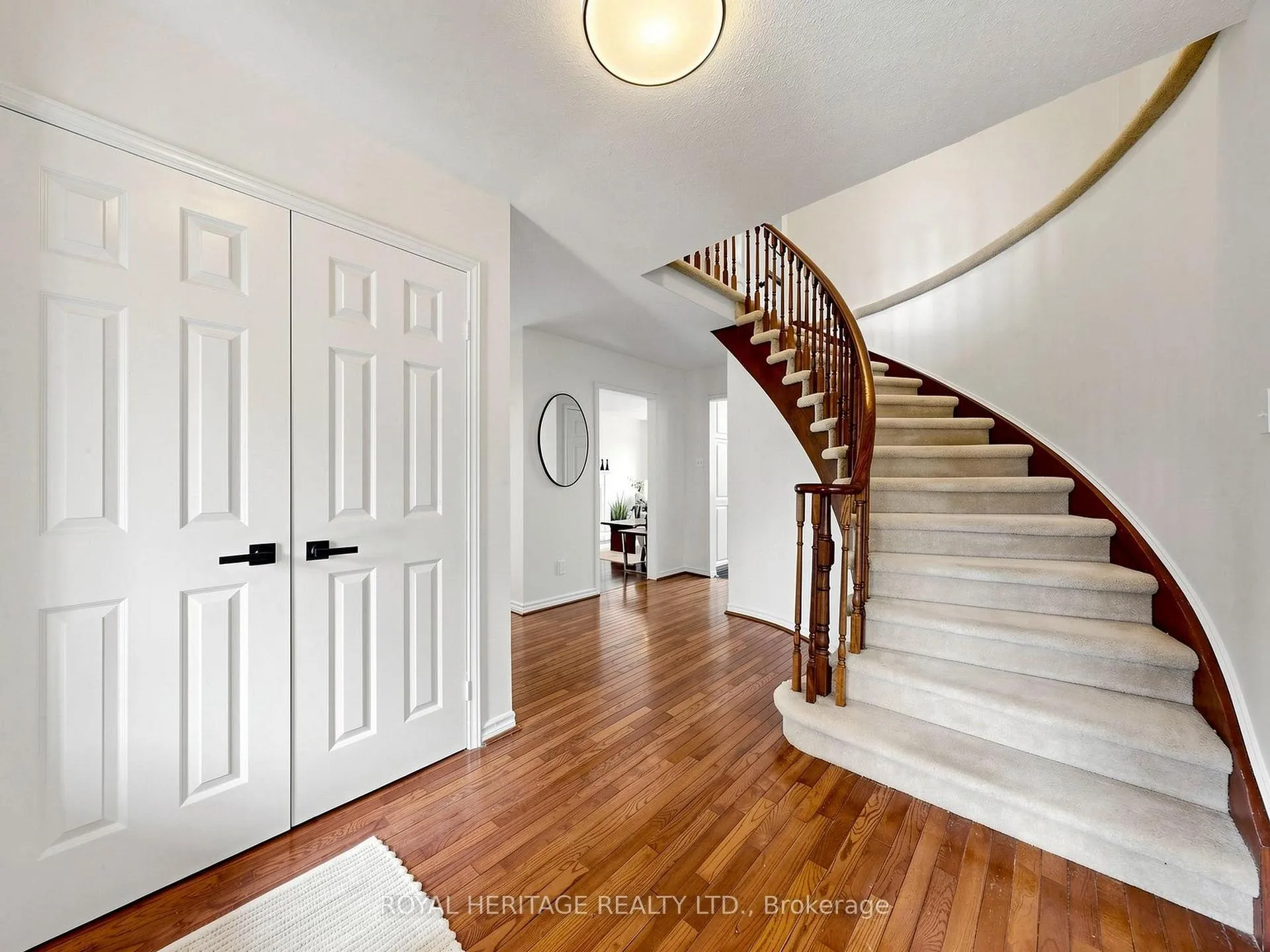 Photo 19 of 1237 Fieldstone Circle N, Pickering, Liverpool — HOMEH