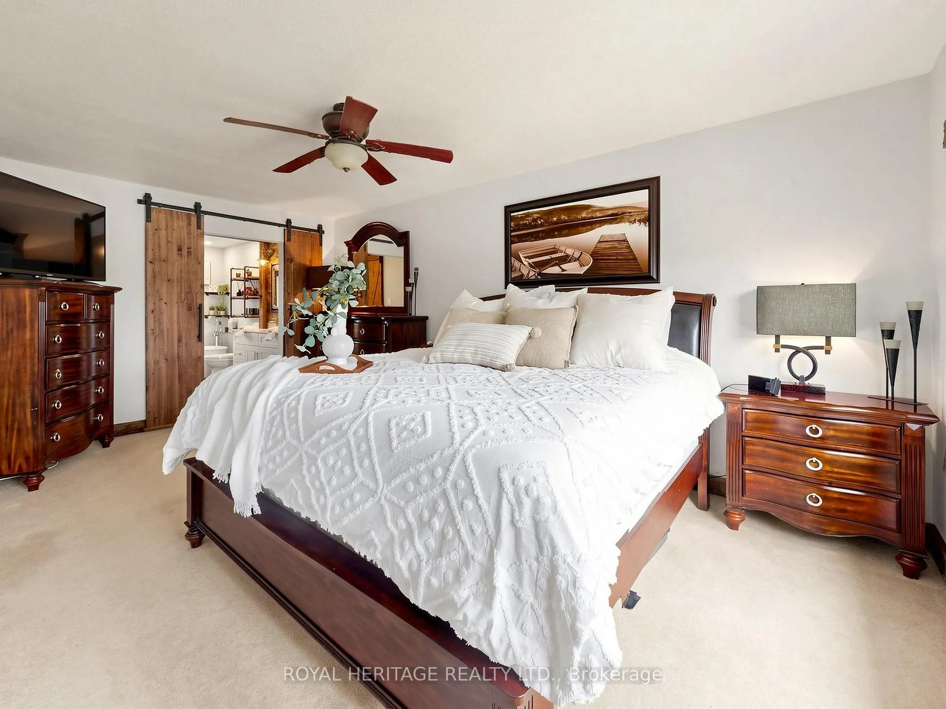 Photo 21 of 1237 Fieldstone Circle N, Pickering, Liverpool — HOMEH
