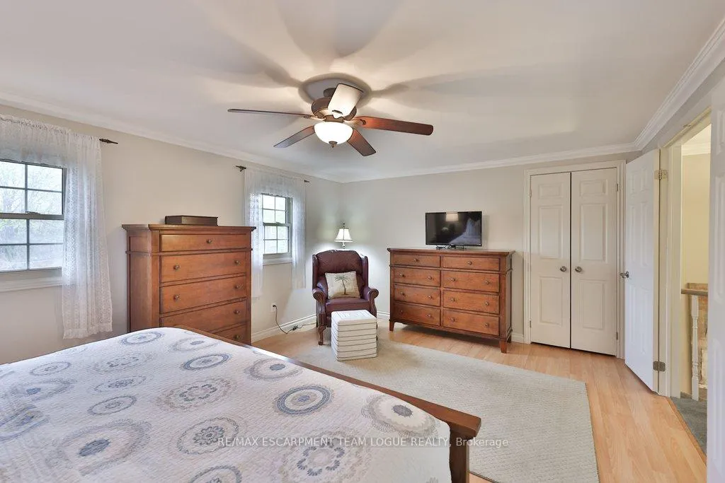 Photo 20 of 2041 Summer Wind Drive, Burlington, Headon — HOMEH
