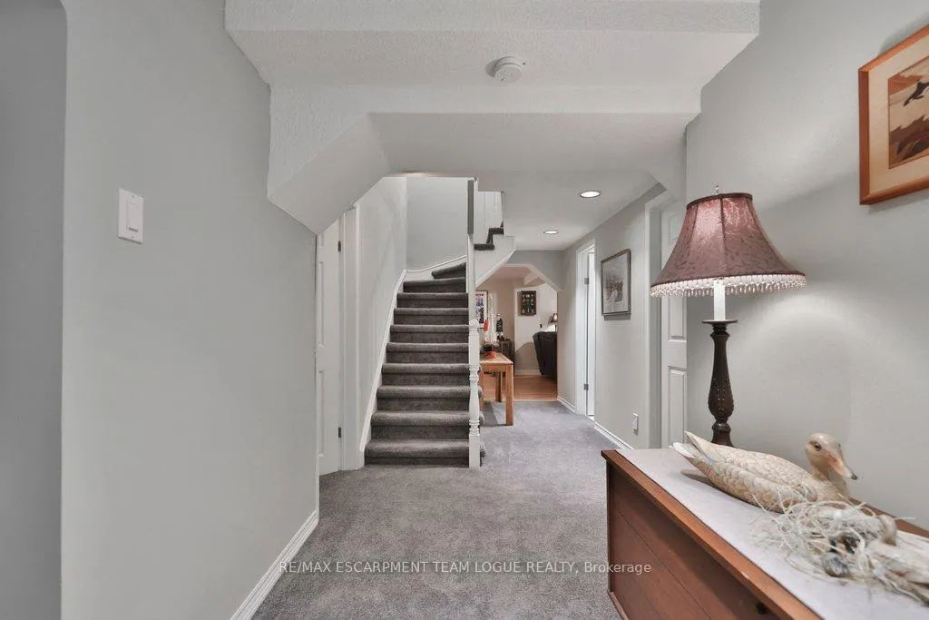 Photo 30 of 2041 Summer Wind Drive, Burlington, Headon — HOMEH