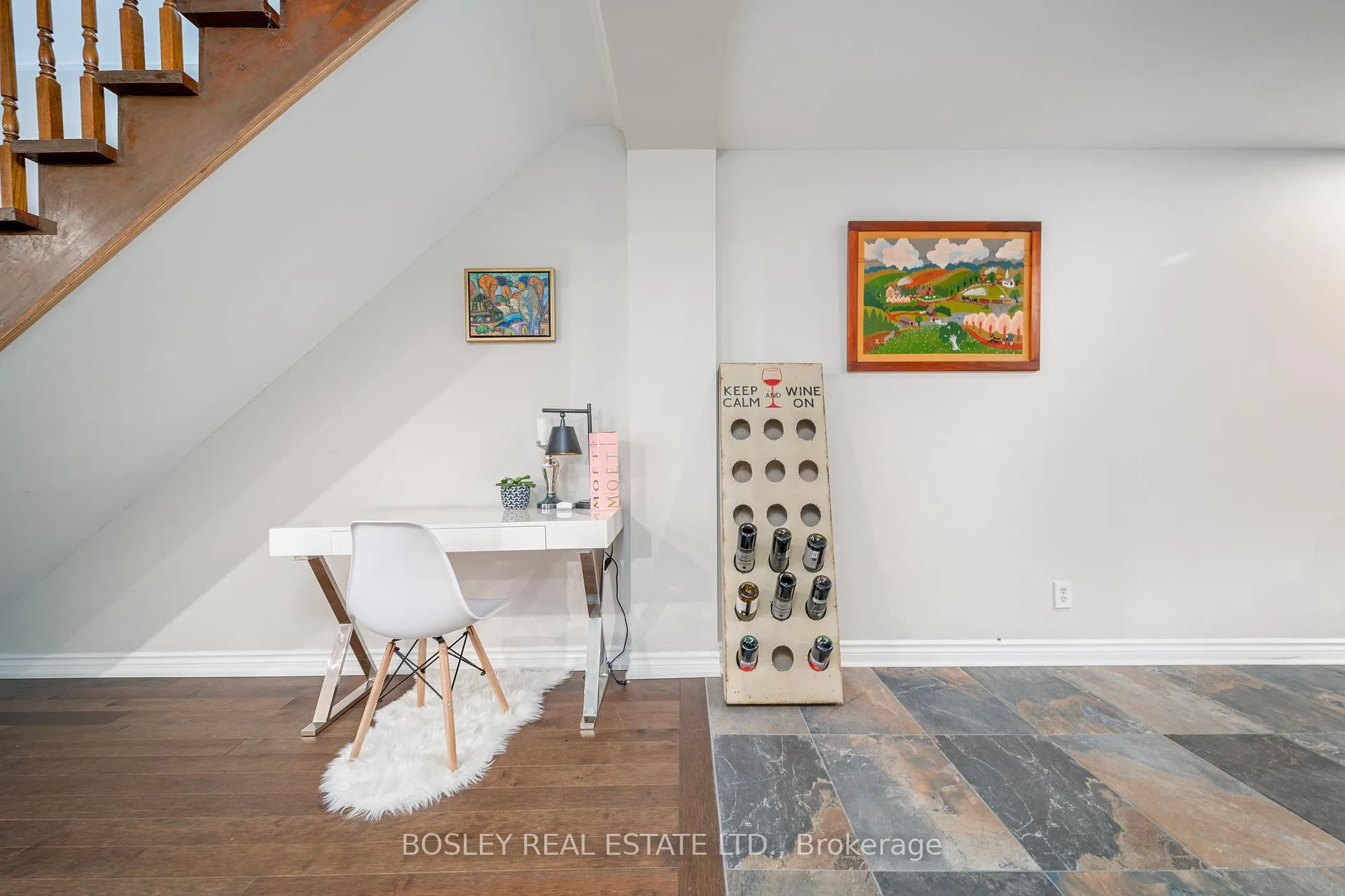 Photo 5 of 386 Lumsden Avenue, Toronto, Woodbine-Lumsden — HOMEH