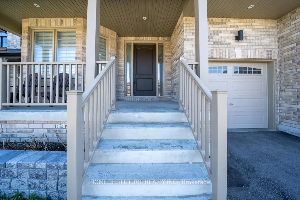 Photo 4 of 27 Higham Place, Clarington, Bowmanville — HOMEH