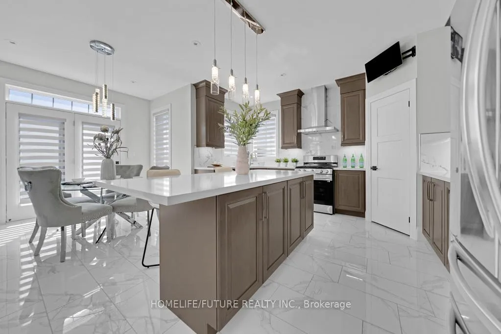 Photo 14 of 27 Higham Place, Clarington, Bowmanville — HOMEH