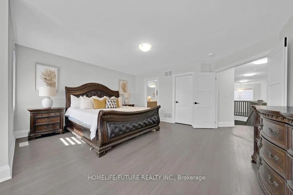 Photo 23 of 27 Higham Place, Clarington, Bowmanville — HOMEH