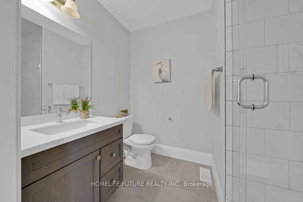 Photo 32 of 27 Higham Place, Clarington, Bowmanville — HOMEH