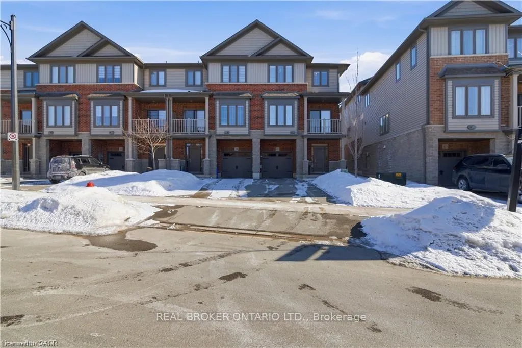 Photo 4 of 312 Humphrey Street, Hamilton, Waterdown — HOMEH